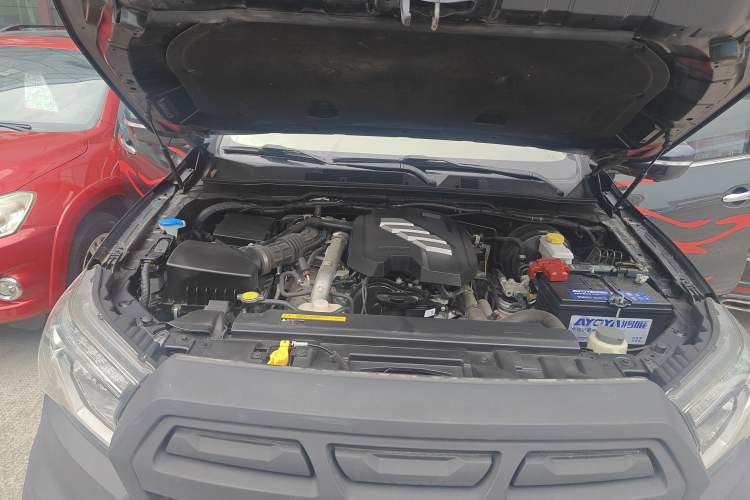 Used Dongfeng Ruichi 6 2020 2.3T Automatic All-Wheel-Drive Diesel Off-Road Version M9T Engine Bay