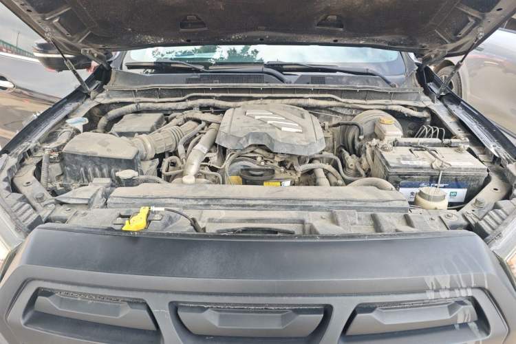 Used Dongfeng Ruichi 6 2020 2.3T Automatic All-Wheel-Drive Diesel Off-Road Version M9T Engine Bay