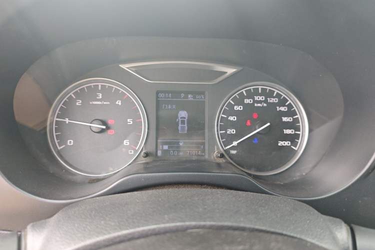 Used Dongfeng Ruichi 6 2020 2.3T Automatic All-Wheel-Drive Diesel Off-Road Version M9T Instrument Cluster