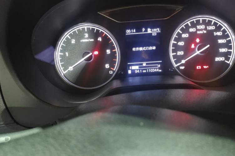 Used Dongfeng Ruichi 6 2020 2.3T Automatic All-Wheel Drive Diesel Luxury Version China VI Standard M9T Odometer Close Up