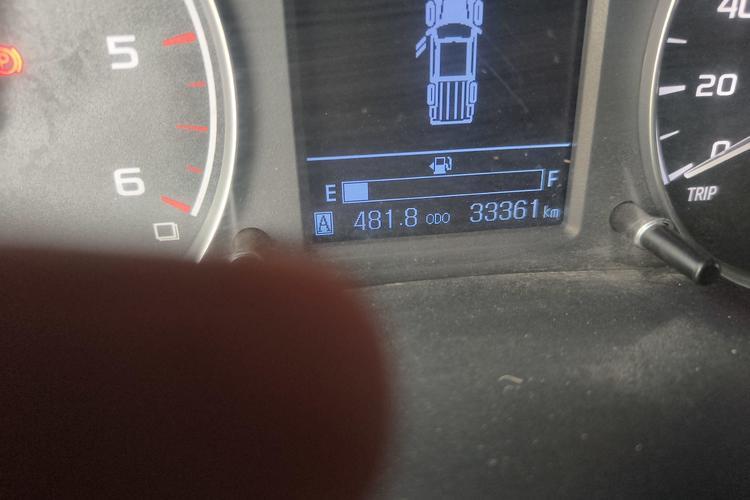 Used Dongfeng Ruichi 6 2020 2.3T Manual Two-Wheel Drive Diesel Standard Version China VI Emission Standard with Long Cargo Bed M9T Odometer Close Up