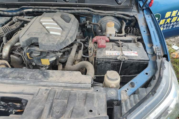 Used Dongfeng Ruichi 6 2020 2.3T Manual 4x4 Diesel Standard Version China VI Emission Standard with Long Cargo Bed – M9T Engine Bay Left