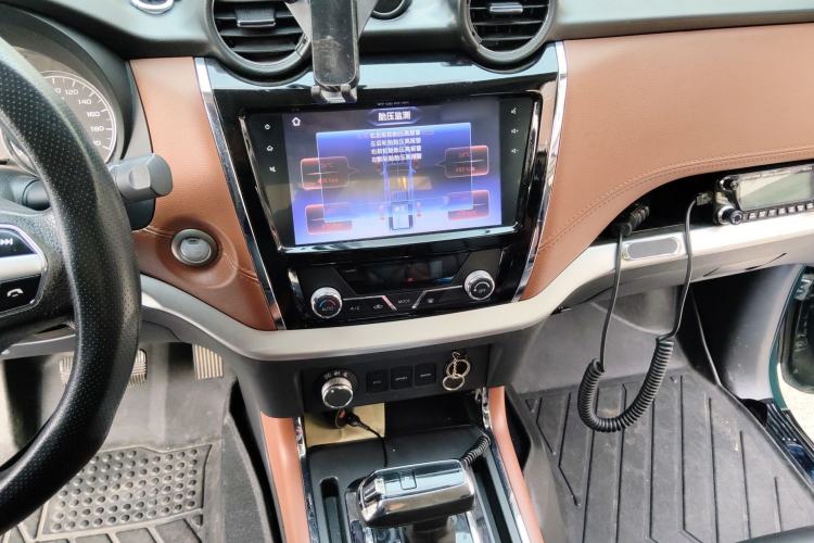 Used Dongfeng Ruichi 6 2020 2.3T Automatic All-Wheel Drive Diesel Flagship Version China VI Standard M9T Audio And AC Panel