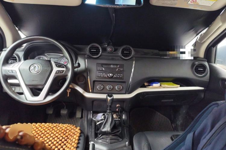 Used Dongfeng Ruichi 6 2020 2.3T Manual Two-Wheel Drive Diesel Standard Version China VI M9T Center Console