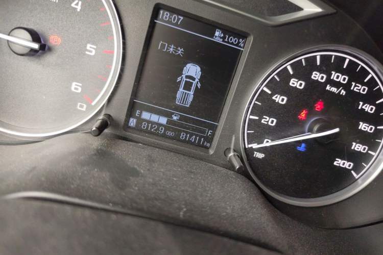 Used Dongfeng Ruichi 6 2020 2.3T Manual Two-Wheel Drive Diesel Standard Version China VI M9T Odometer Close Up
