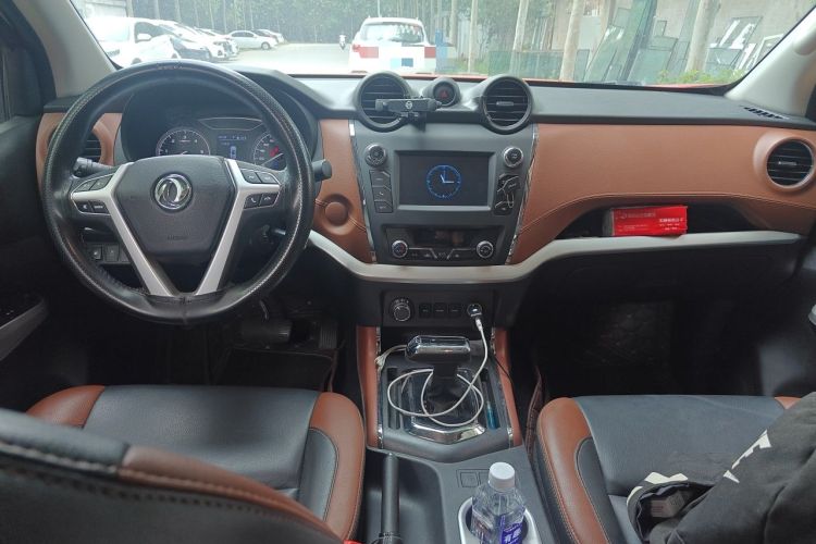 Used Dongfeng Ruichi 6 2020 2.3T Automatic All-Wheel Drive Diesel Luxury Version China VI Standard with Long Cargo Bed M9T Center Console