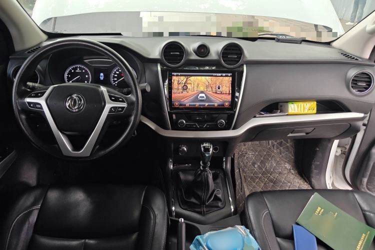 Used Dongfeng Ruichi 6 2020 2.3T Manual 4x4 Diesel Standard Version China VI Emission Standard with Long Cargo Bed – M9T Center Console