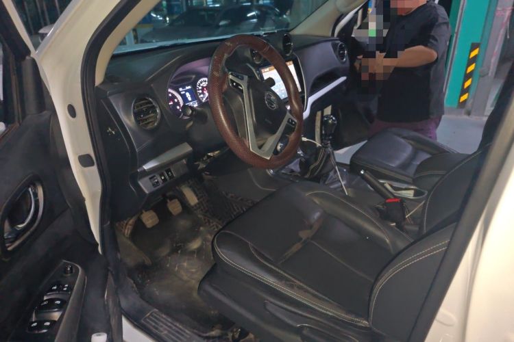 Used Dongfeng Ruichi 6  Driver Seat