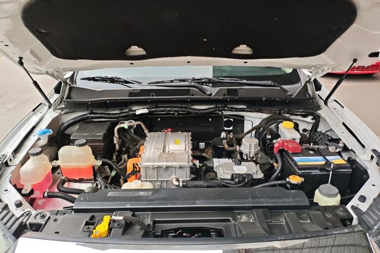 Used Dongfeng Ruichi 6 2020 EV model Engine Bay