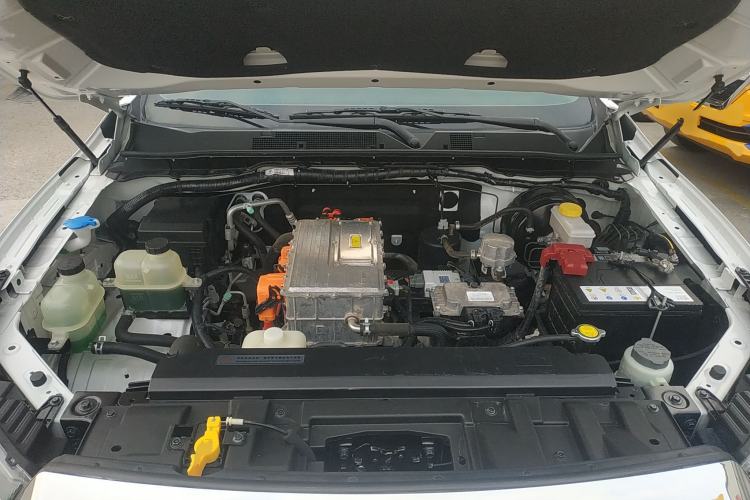 Used Dongfeng Ruichi 6 2020 EV model Engine Bay