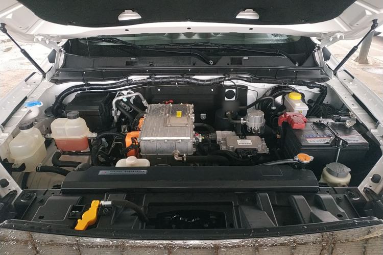 Used Dongfeng Ruichi 6 2020 EV model Engine Bay