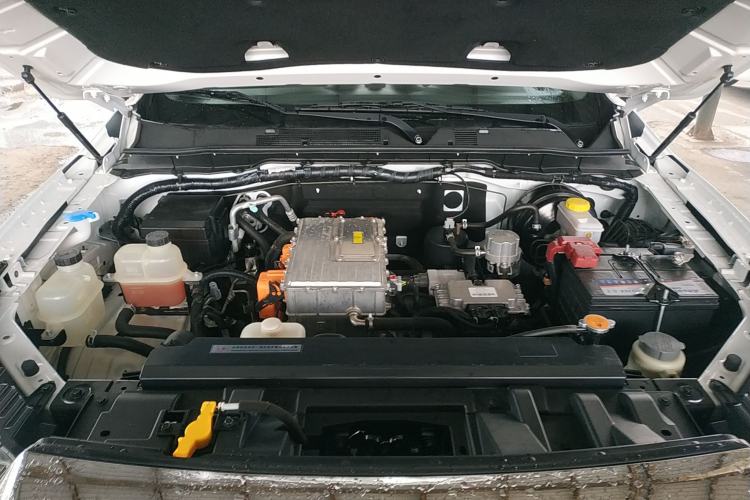 Used Dongfeng Ruichi 6 2020 EV model Engine Bay