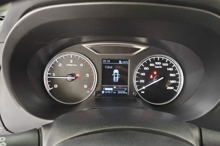 Used Dongfeng Ruichi 6 2020 2.3T Manual 4x4 Diesel Standard Version China VI Emission Standard with Long Cargo Bed – M9T Instrument Cluster