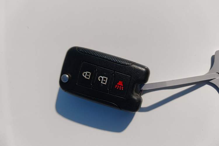 Used Dongfeng Ruichi 6 2020 2.3T Automatic 2WD Diesel Luxury Version China VI Standard M9T Interior 1