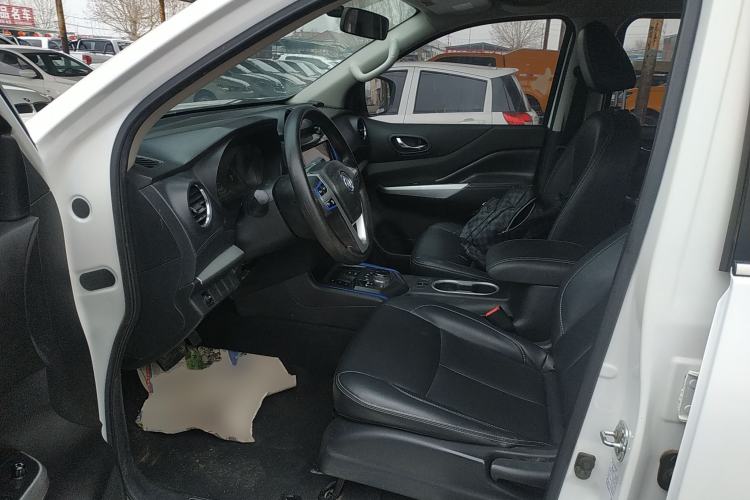 Used Dongfeng Ruichi 6 2020 EV model Left Front Seat