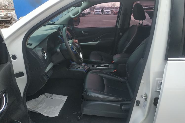 Used Dongfeng Ruichi 6 2020 EV model Left Front Seat