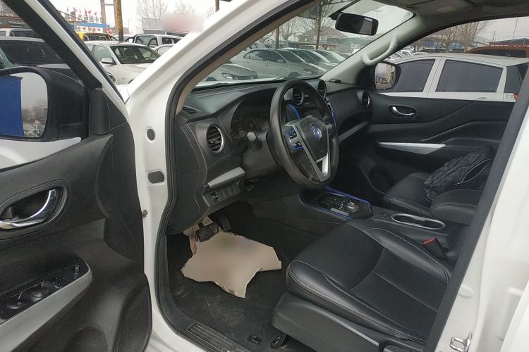 Used Dongfeng Ruichi 6 2020 EV model Left Front Seat