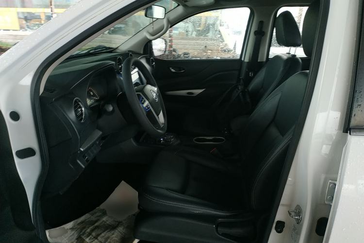 Used Dongfeng Ruichi 6 2020 EV model Left Front Seat