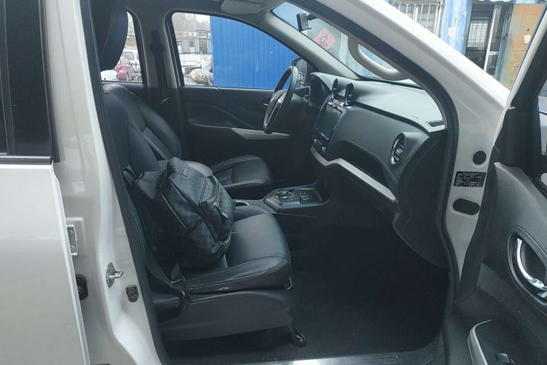 Used Dongfeng Ruichi 6 2020 EV model Right Front Seat
