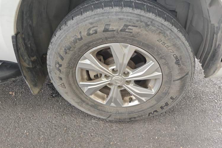 Used Dongfeng Ruichi 6 2020 2.3T Manual 4x4 Diesel Standard Version China VI Emission Standard with Long Cargo Bed – M9T Right Front Wheel Hub