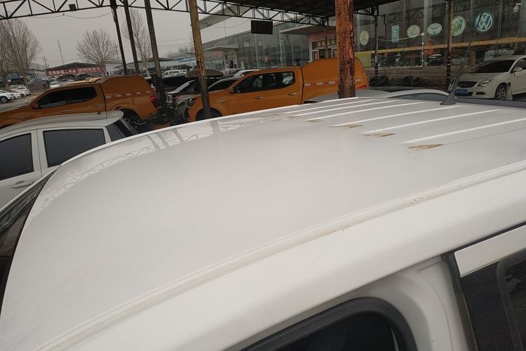 Used Dongfeng Ruichi 6 2020 EV model Roof