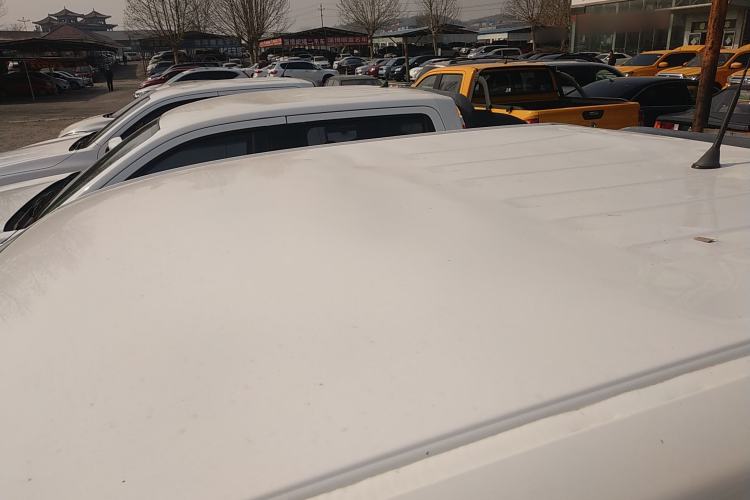 Used Dongfeng Ruichi 6 2020 EV model Roof