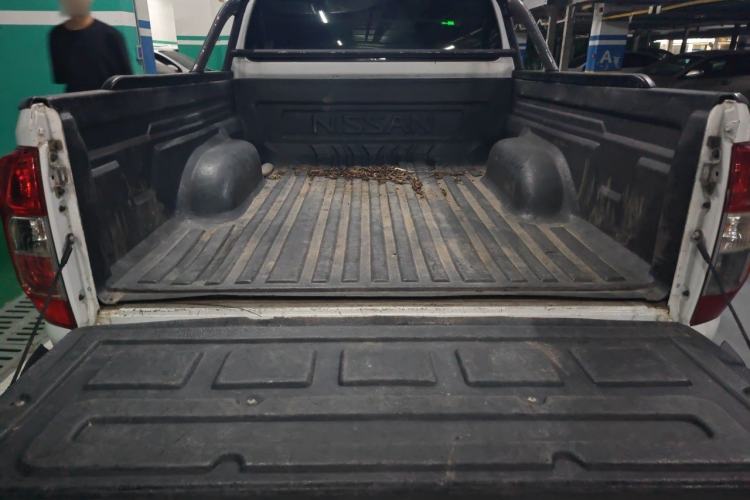 Used Dongfeng Ruichi 6  Trunk