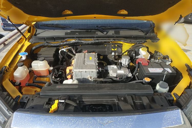Used Dongfeng Ruichi 6 2020 EV model Engine Bay