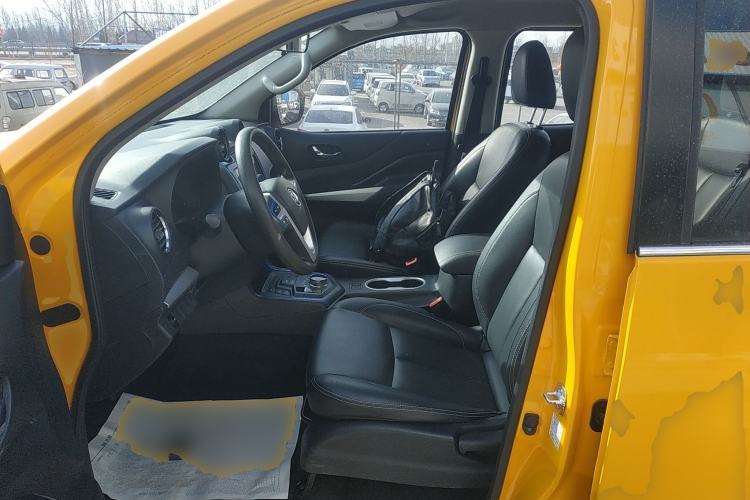 Used Dongfeng Ruichi 6 2020 EV model Left Front Seat