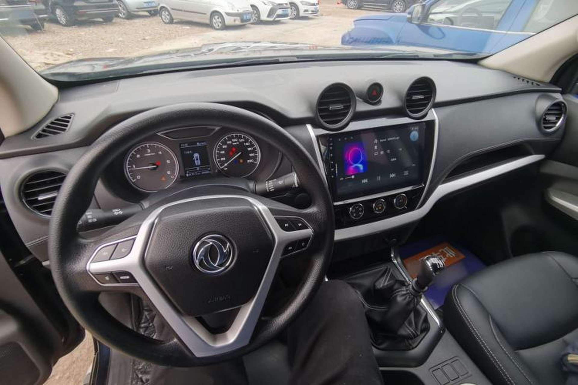 Used Dongfeng Ruichi 6 2021 2.3T Manual Two-Wheel Drive Diesel Standard Version with Flat-Base Long Cargo Bed M9T Center Console