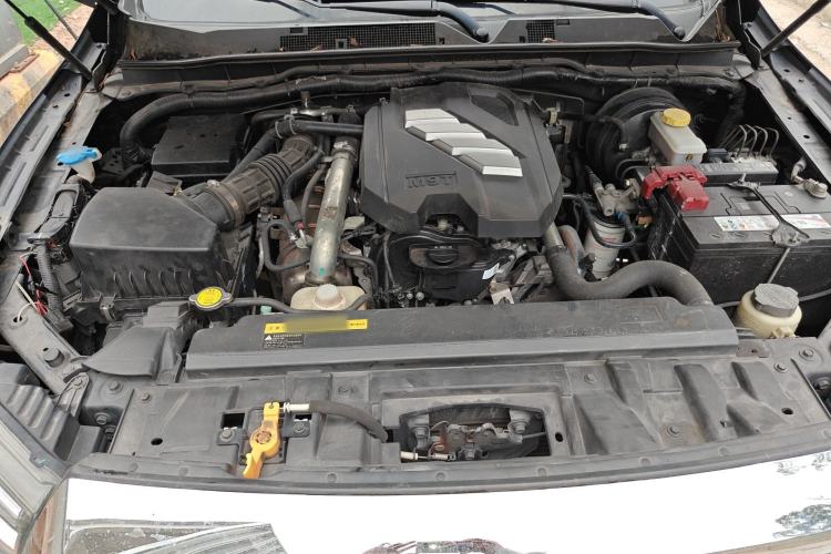 Used Dongfeng Ruichi 6 2021 2.3T Automatic Two-Wheel Drive Diesel Luxury M9T Engine Bay