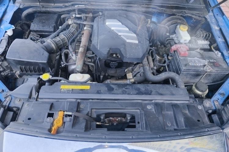Used Dongfeng Ruichi 6 2021 2.3T Automatic Two-Wheel Drive Diesel Luxury Long-Box M9T Engine Bay