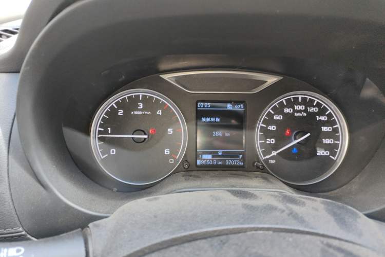 Used Dongfeng Ruichi 6 2021 2.3T Manual Two-Wheel Drive Diesel Standard Version with Long Cargo Bed M9T Instrument Cluster