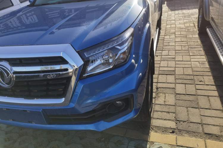 Used Dongfeng Ruichi 6 2021 2.3T Automatic Two-Wheel Drive Diesel Luxury Long-Box M9T Left Front Headlight