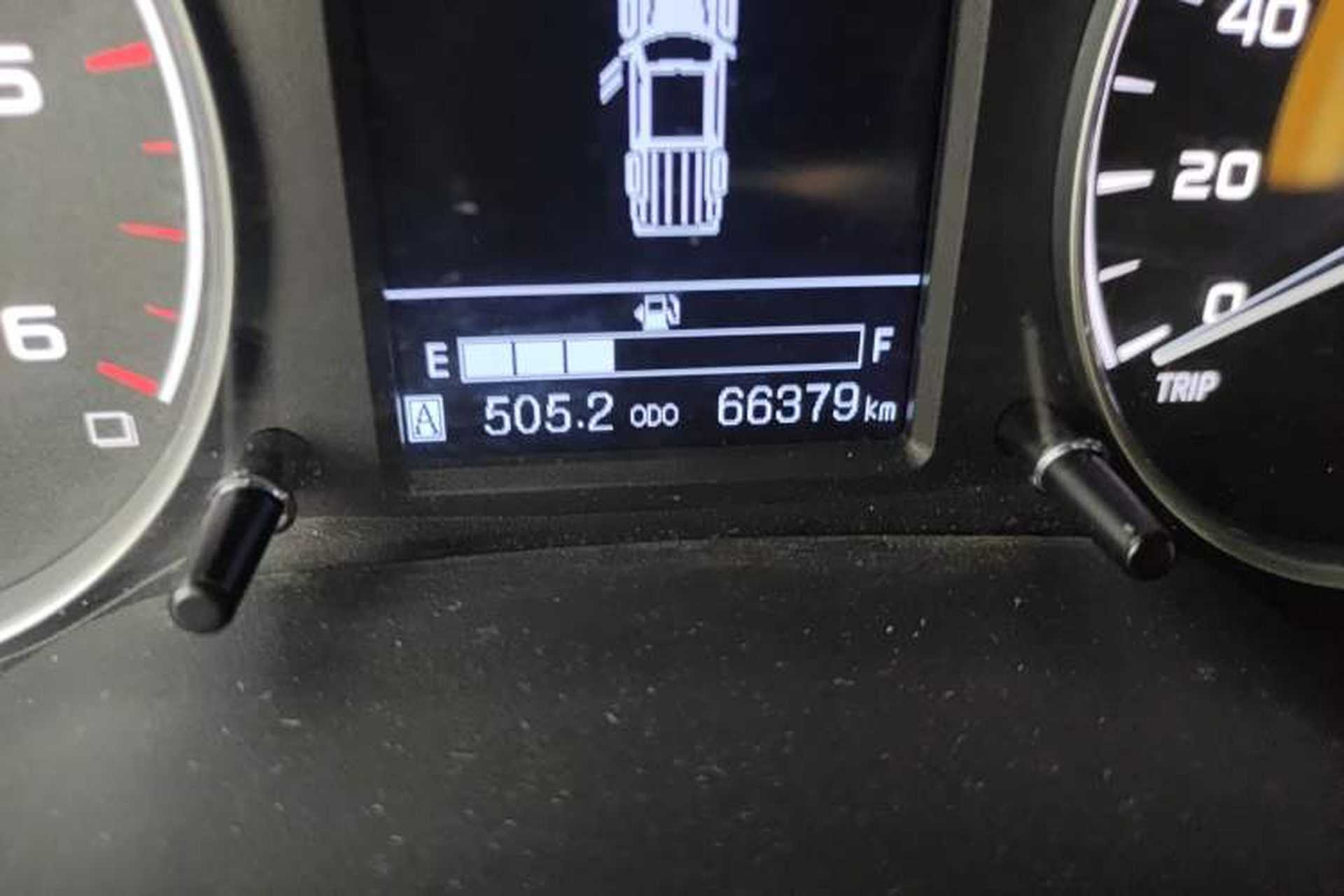 Used Dongfeng Ruichi 6 2021 2.3T Automatic Two-Wheel Drive Diesel Luxury M9T Odometer Close Up