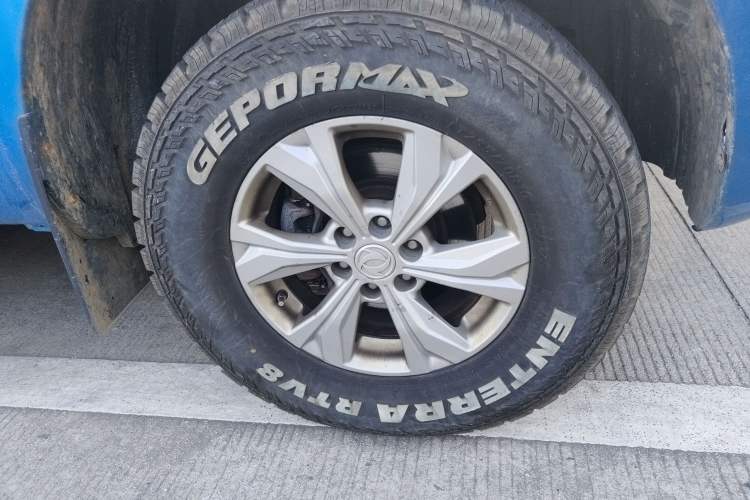Used Dongfeng Ruichi 6 2021 2.3T Automatic Two-Wheel Drive Diesel Luxury Long-Box M9T Right Front Wheel Hub