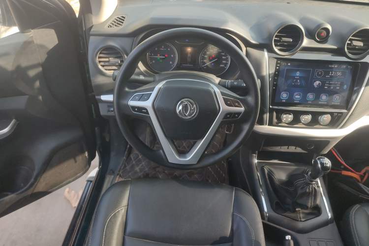 Used Dongfeng Ruichi 6 2021 2.3T Manual Two-Wheel Drive Diesel Standard Version with Long Cargo Bed M9T Steering Wheel