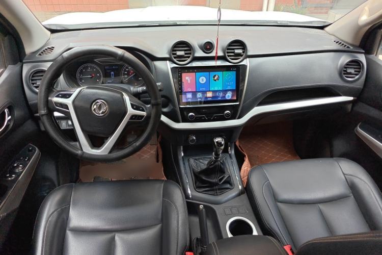 Used Dongfeng Ruichi 6  Center Console
