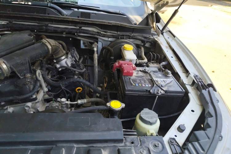 Used Dongfeng Ruichi 6 2021 2.4L Manual Two-Wheel Drive Gasoline Standard Version 2TZD Engine Bay Left