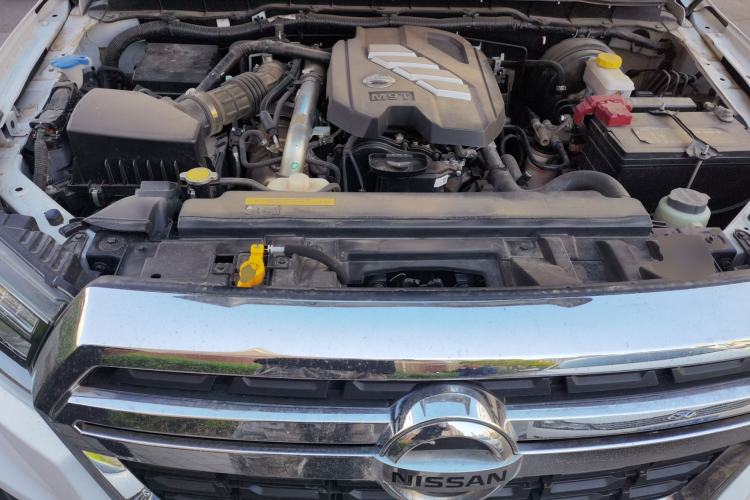 Used Dongfeng Ruichi 6 2021 2.3T Automatic 4x4 Diesel Luxury Long-Box M9T Engine Bay