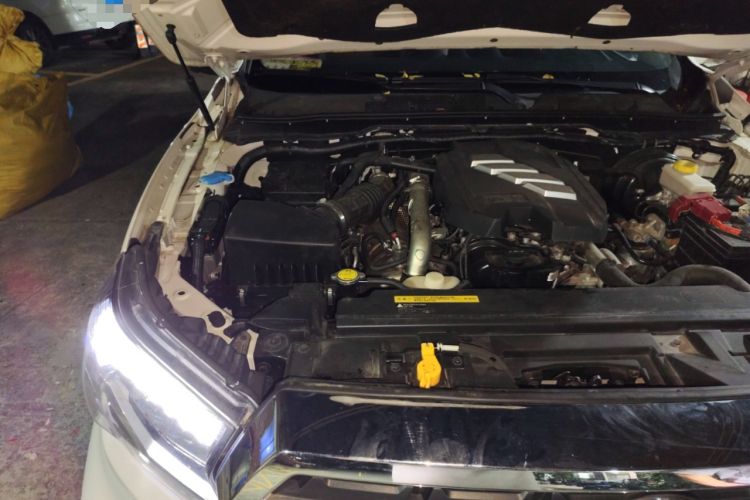 Used Dongfeng Ruichi 6 2021 2.3T Automatic All-Wheel Drive Diesel Luxury M9T Engine Bay Right