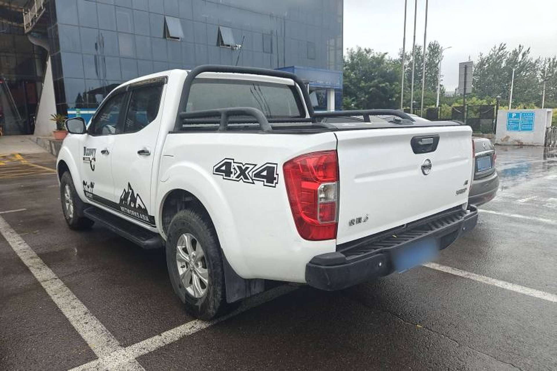 Used Dongfeng Ruichi 6 2021 2.3T Automatic All-Wheel Drive Diesel Luxury M9T Exterior 3