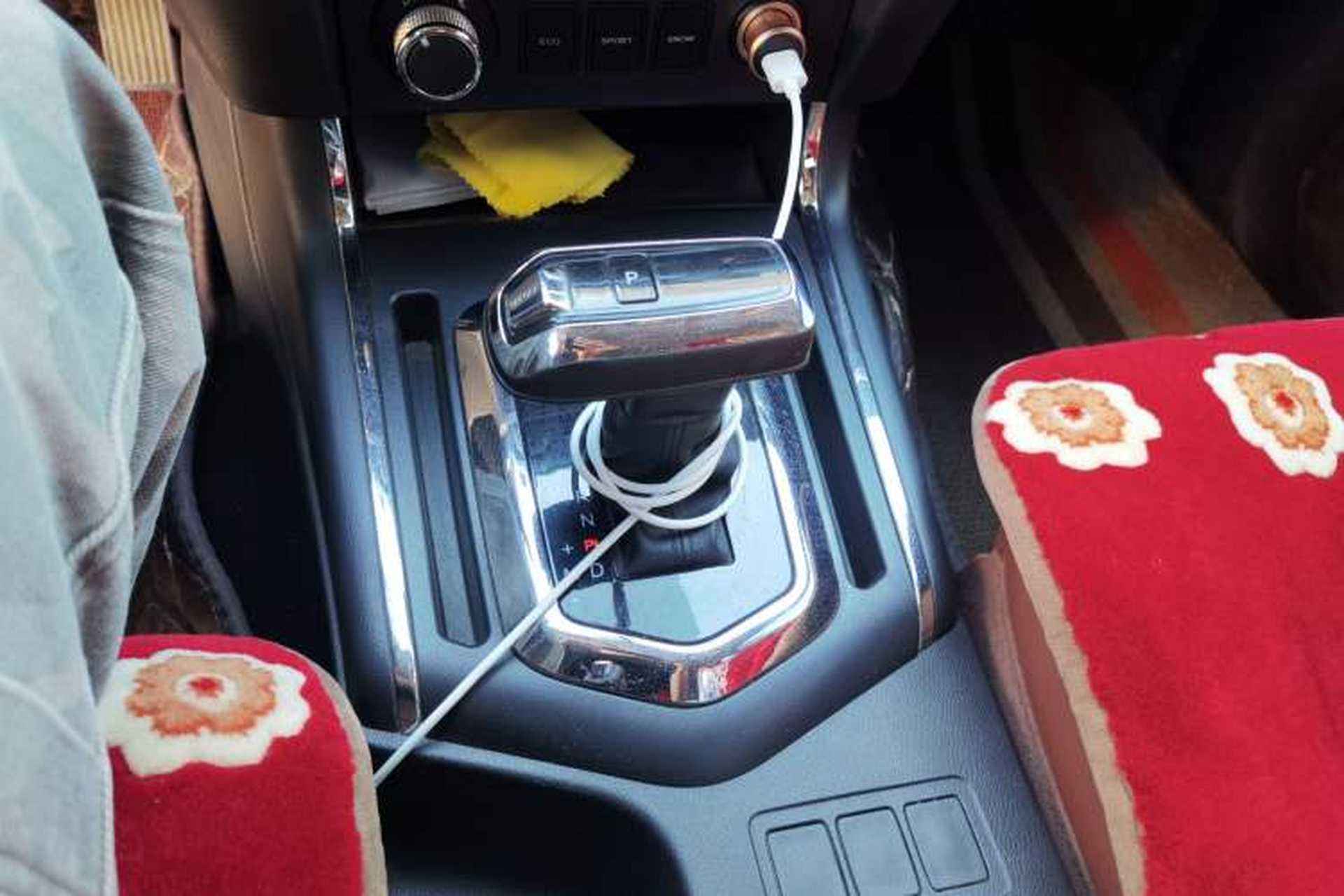 Used Dongfeng Ruichi 6 2021 2.3T Automatic 4x4 Diesel Luxury Long-Box M9T Gear Lever