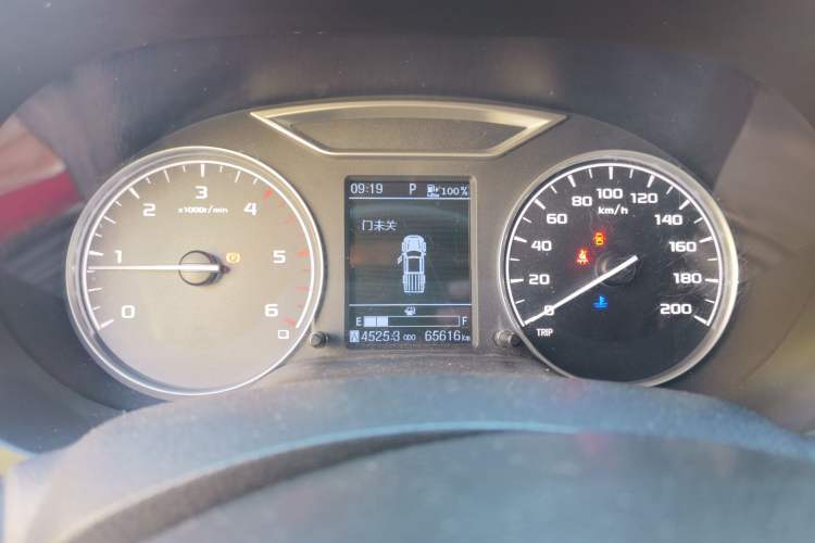 Used Dongfeng Ruichi 6 2021 2.3T Automatic 4x4 Diesel Luxury Long-Box M9T Instrument Cluster