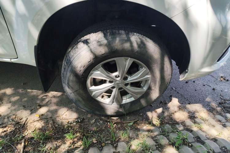 Used Dongfeng Ruichi 6 2021 2.4L Manual Two-Wheel Drive Gasoline Standard Version 2TZD Right Front Wheel Hub