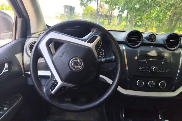 Used Dongfeng Ruichi 6 2021 2.4L Manual Two-Wheel Drive Gasoline Standard Version 2TZD Steering Wheel