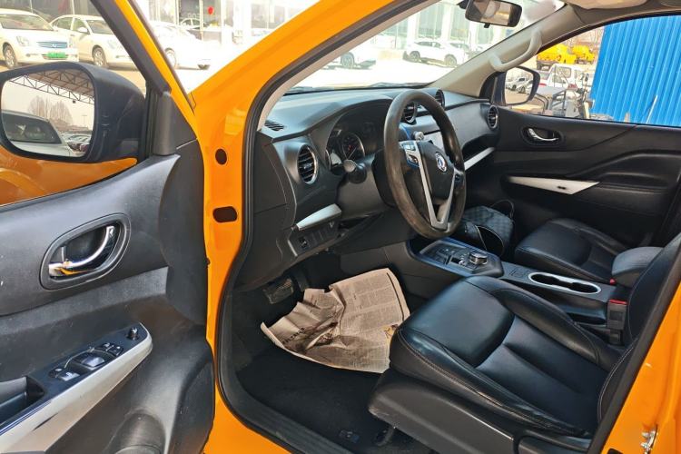 Used Dongfeng Ruichi 6 2022 Bucket Flagship Edition Driver Seat