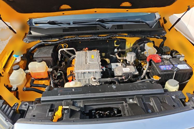 Used Dongfeng Ruichi 6 2022 Bucket Flagship Edition Engine Bay
