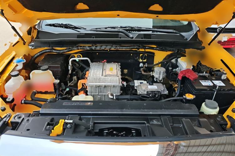 Used Dongfeng Ruichi 6 2022 Bucket Flagship Edition Engine Bay