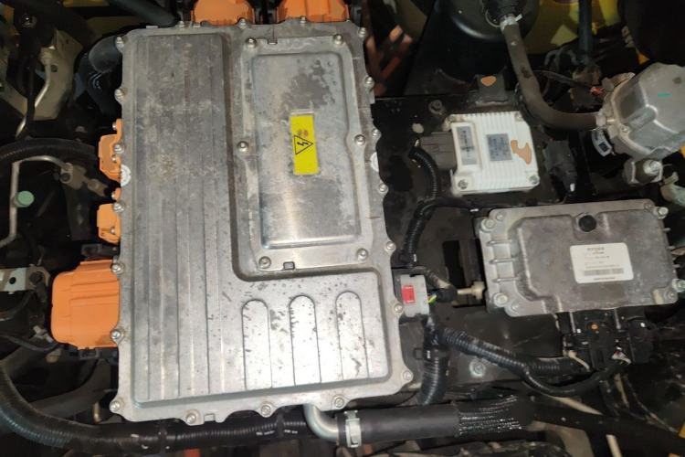 Used Dongfeng Ruichi 6 2022 Bucket Flagship Edition Engine Bay